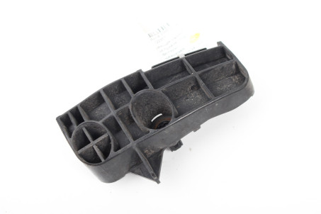 Направляющая заднего бампера под фонарь RH Toyota Auris 2006-2012 5256202040 (22357)