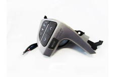 Кнопки керування мультимедіа на кермо LH Toyota Camry 40 (XV40) 2006-2011 8425033010 (22410)