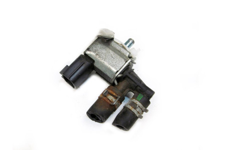 Клапан электромагнитный 1.6 Nissan Juke (YF15) 2010-2019 149301KA0A (22732)