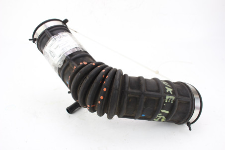 Патрубок воздушного фильтра 1.6 Nissan Juke (YF15) 2010-2019 165761KA0A (22890)