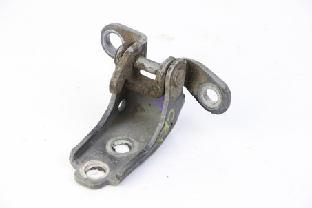 Петля двери передней правой верх Honda CR-V (RE) 2006-2012 67410SWWE01ZZ (23072)