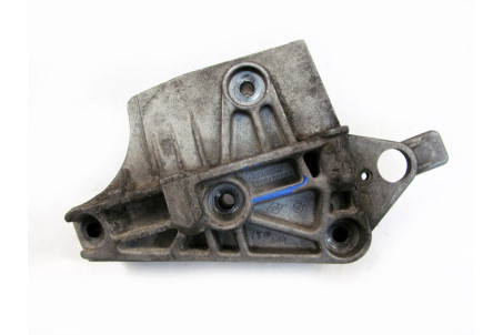 Кронштейн двигателя правый 1.5 DCI Nissan Tiida (C11) 2007-2013 1123100QAP (23580)