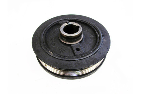 Шків коленвалу 1.8 Toyota Corolla E12 (E120) 2000-2006 1347022021 (23595)