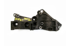 Кронштейн кріплення генератора 1.5 DCI Nissan Tiida (C11) 2007-2013 8200425034 (23618)