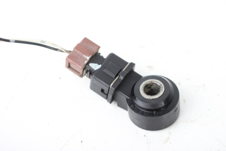 Датчик детонации двигателя 1.5 Mitsubishi Lancer X (CY) 2007-2013 MN163706 (23823)