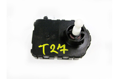 Коректор фари Toyota Avensis T27 (T270) 2009-2018 (23976)