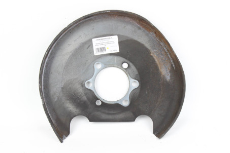 Щиток заднього гальмівного диска правий Mitsubishi Outlander (GF) 2012- 4605A921 (24090)