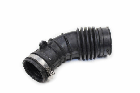 Патрубок воздушного фильтра 1.6 TDI Nissan X-Trail (T32-Rogue) 2014-2021 165764BE0A (24639)