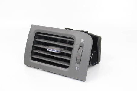 Дефлектор торпедо бічний RH Nissan X-Trail (T31) 2007-2012 68760JG00B (24755)