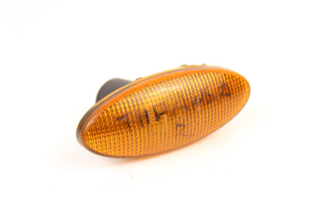 Повторювач повороту USA Nissan Tiida (C11) 2007-2013 2616072B00 (24912)