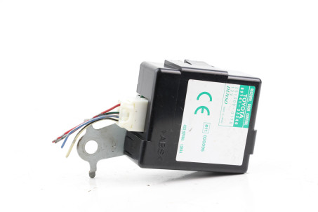 Блок керування центральним замком Toyota Camry 30 (XV30) 2001-2006 8974133340 (25103)