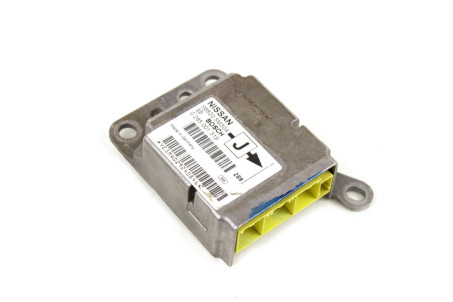 Блок керування AIRBAG Nissan Almera (N16) 2000-2006 988205M304 (25133)