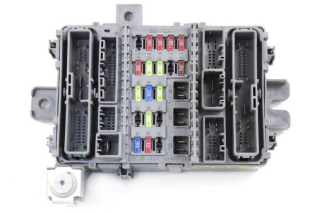 Блок предохранителей сервис 1.3 Hybrid Honda Civic 4D (FD) 2006-2011 38200SNBG33 (25701)