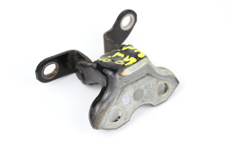 Петля двері задньої лівої верх Toyota Camry 50 (XV50) 2011- 6876020122 (25922)