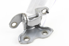 Петля двері задньої лівої верх Toyota RAV-4 IV 2012-2018 6876020122 (26114)