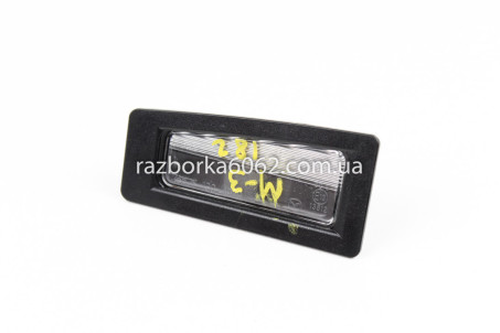 Подсветка номера левая Mazda 3 седан 2014- (BM) Mazda Другие модели B45A512L0 (26457)