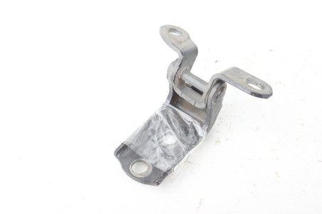 Петля двері задньої правої низ Toyota Camry 40 (XV40) 2006-2011 6877052030 (26577)