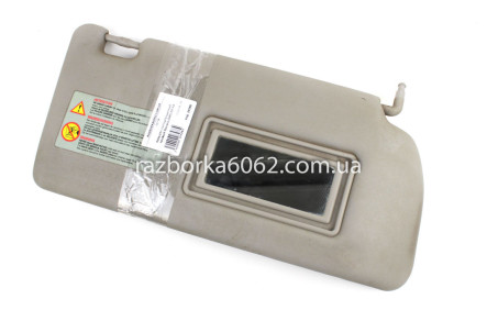 Козирок сонцезахисний правий Nissan Navara (D40) 2005-2013  (26588)