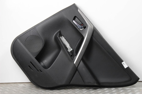 Карта дверей задня права Toyota RAV-4 IV 2012-2018 67613X1B12 (26597)