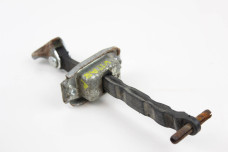 Обмежувач двері передній Suzuki Grand Vitara (JB) 2006-2017 8181065J01 (26751)