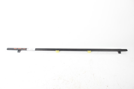 Молдинг стекла двери задний правый Subaru Forester (SG) 2002-2008 62280SA000 (26879)