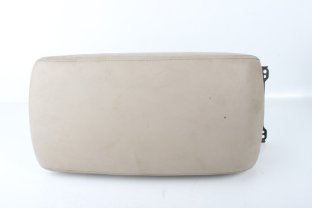 Подлокотник кожа верхняя часть бежевый Toyota Avalon (GSX30) 2005-2011 5890507020A1 (26900)