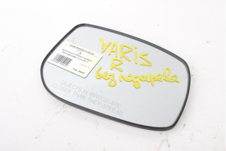 Дзеркальний елемент правий без підігріву Toyota Yaris 2005-2011 8793152640 (26945)