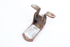 Петля двері передньої правої низ Suzuki Grand Vitara (JB) 2006-2017 6932065J00 (27273)