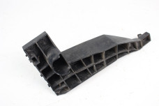 Напрямна заднього бампера центральна Suzuki Grand Vitara (JB) 2006-2017 7183565J00 (27285)