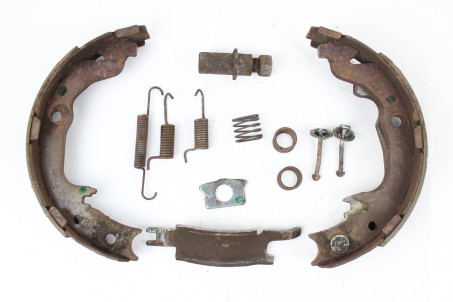 Механизм тормозной правый -14 Mitsubishi ASX 2010-2022 4800A041 (27581)