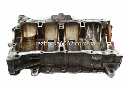 Поддон мотора верхняя часть 1.8-2.0 Mitsubishi Lancer X (CY) 2007-2013 1050A833 (27755)