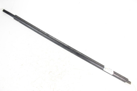 Молдинг стекла двери передний правый Toyota RAV-4 II 2000-2005 7571142030 (27880)