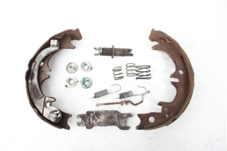 Механізм гальмівний правий EU Toyota Camry 50 (XV50) 2011-  (29112)