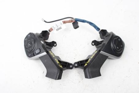 Кнопки управления на руль USA Toyota Camry 50 (XV50) 2011-  (29253)