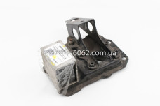 Кронштейн підсилювача бампера передній правий Subaru Forester (SG) 2002-2008  (29474)