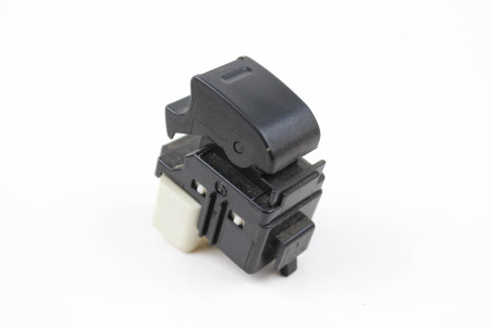 Кнопка склопідіймача одиночна Toyota Camry 30 (XV30) 2001-2006 8481012080 (30071)
