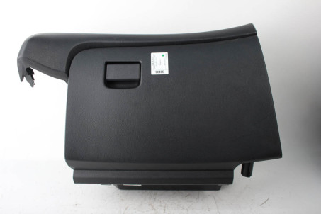 Бардачок 17- Nissan X-Trail (T32-Rogue) 2014-2021 685105HA0A (30233)