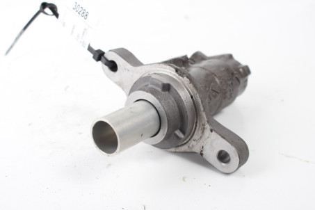 Цилиндр тормозной главный Nissan X-Trail (T32-Rogue) 2014-2021 D60104BA0A (30288)