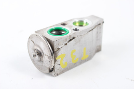 Клапан испарителя кондиционера Nissan X-Trail (T32-Rogue) 2014-2021 922001HP0C (30301)