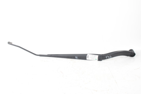 Тримач двірника правий 17- Nissan X-Trail (T32-Rogue) 2014-2021 288869TB0A (30306)