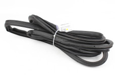 Ущільнювач двері задньої правої Nissan X-Trail (T32-Rogue) 2014-2021 828305HA0C (30354)