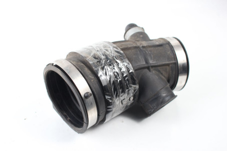 Патрубок воздушного фильтра 2.5 CVT Nissan X-Trail (T32-Rogue) 2014-2021 165765HA1A (30371)