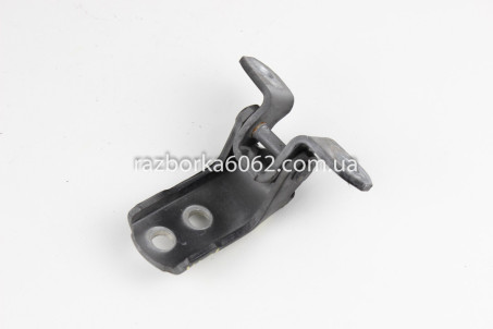 Петля двери передней левой верх Toyota Yaris USA 2006-2009 седан 6872012150 (30507)