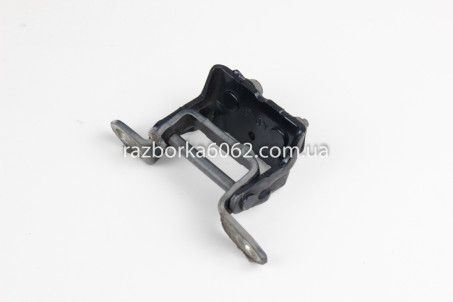 Петля двери задней левой верх Nissan Juke (YF15) 2010-2019 824011KA0A (30523)