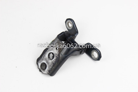 Петля двери задней левой низ Nissan Juke (YF15) 2010-2019 824211KA0A (30524)