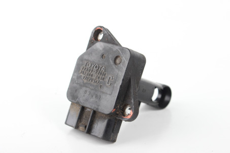 Расходомер воздуха 1.5 Toyota Yaris USA 2006-2009 седан 2220422010 (30625)