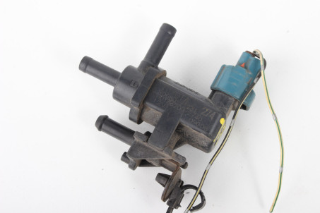 Клапан електромагнітний 1.6 Toyota Corolla E12 (E120) 2000-2006 9008091231 (30859)