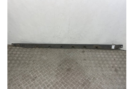 Накладка поріга права Toyota Corolla E12 (E120) 2000-2006 7585102050 (30870)