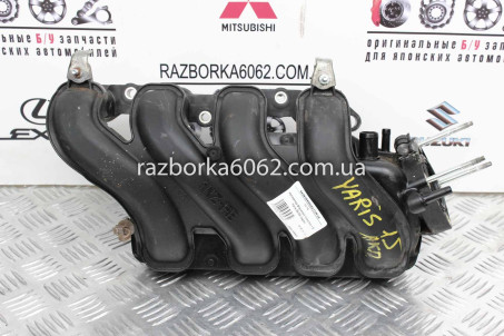 Колектор впускний пластик 1.5 Toyota Yaris USA 2006-2009 седан 1710121080 (30893)