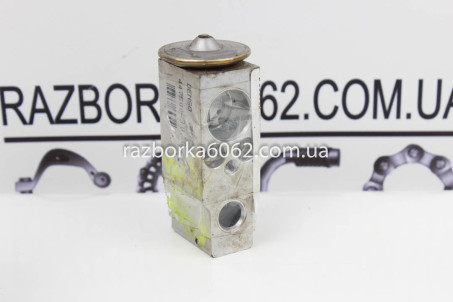 Клапан випарника кондиціонера Toyota Yaris USA 2006-2009 седан 8851526070 (30945)